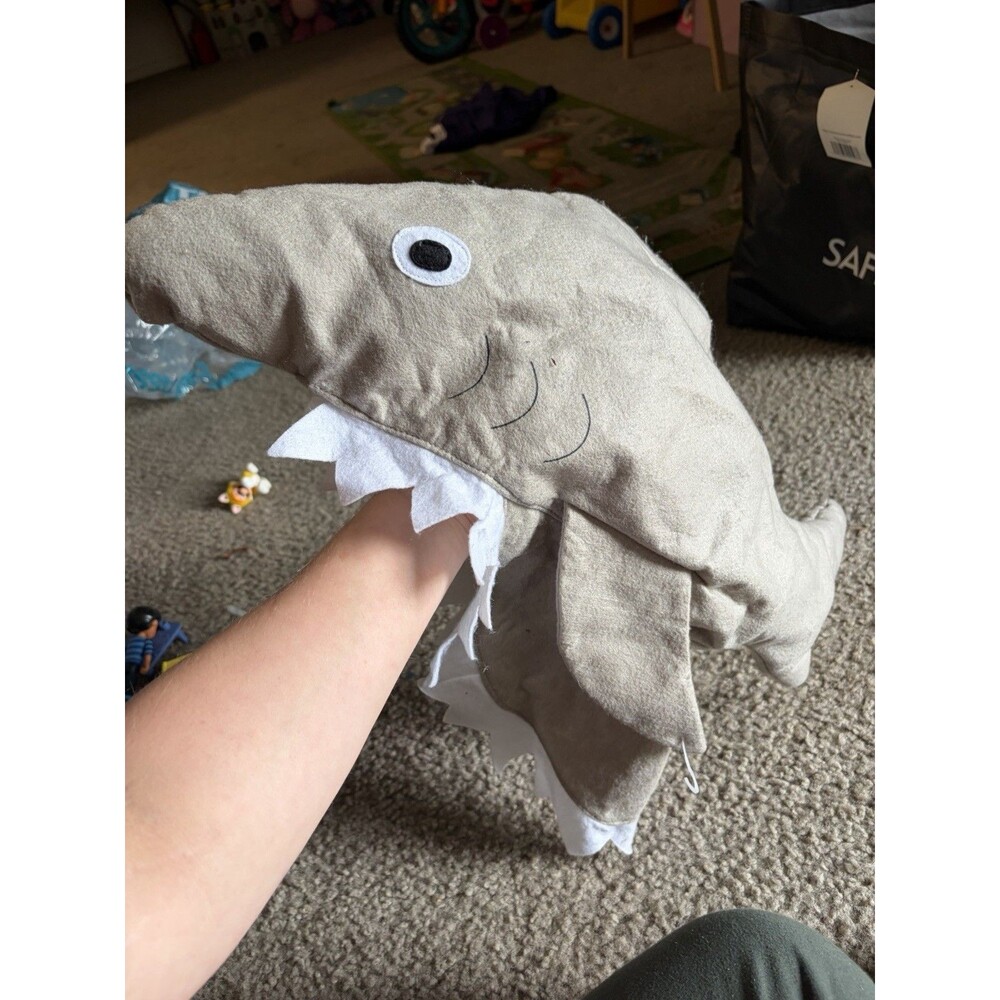VTG Comedy Shark Bite Hat Wacky Hats